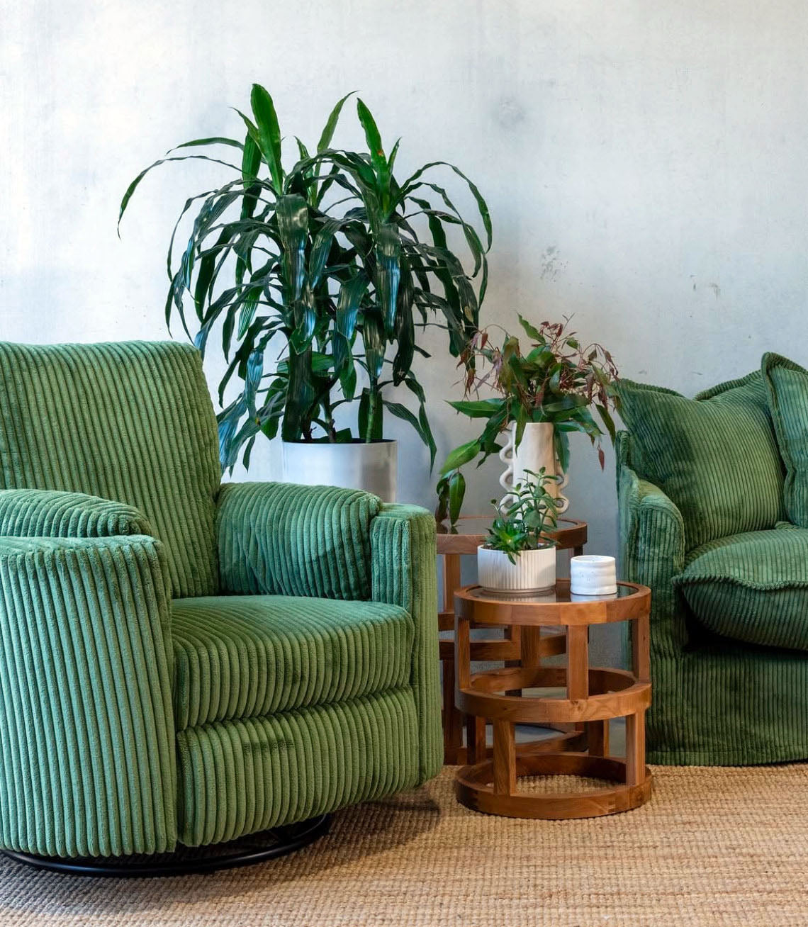Mangy Rug Natural Rugs & Black Mango: A Match Made in Style Heaven – Natural Rugs ...
