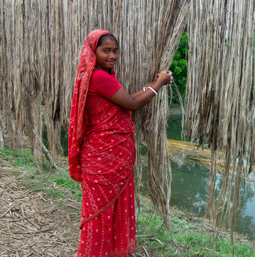 Weaving a Better World with GoodWeave-Certified Rugs – Natural Rugs ...